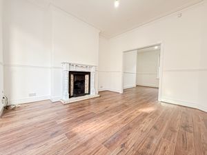 Photo 19- click for photo gallery